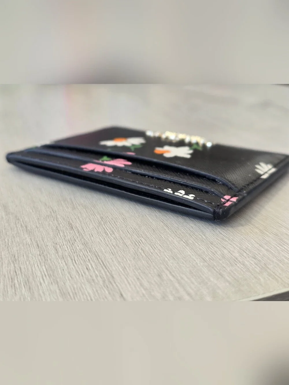 kate spade New York Black Floral Cardholder